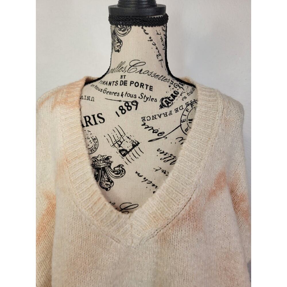 Anthropologie Cream and Peach Tie-Dye V-Neck Sweater Pullover - Picture 3 of 10